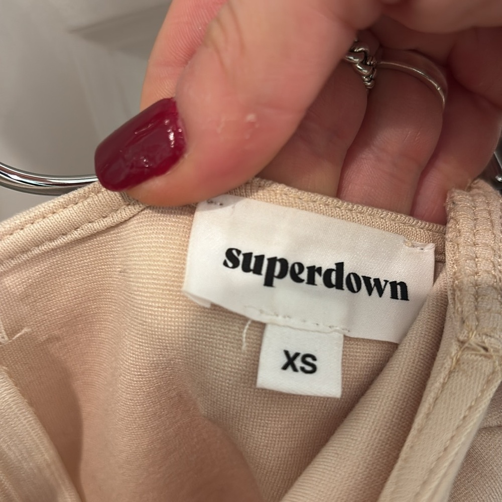 superdown nude contour bodycon halter dress - Picture 5 of 6